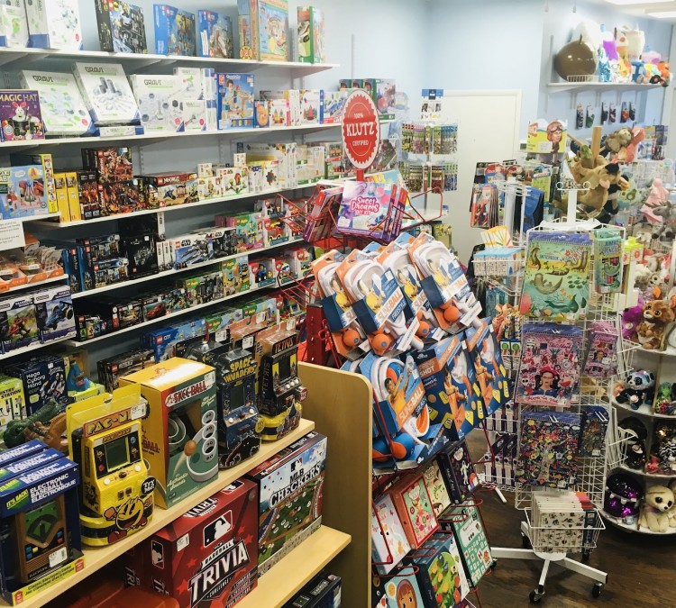busy-bee-toys-chestnut-hill-photo